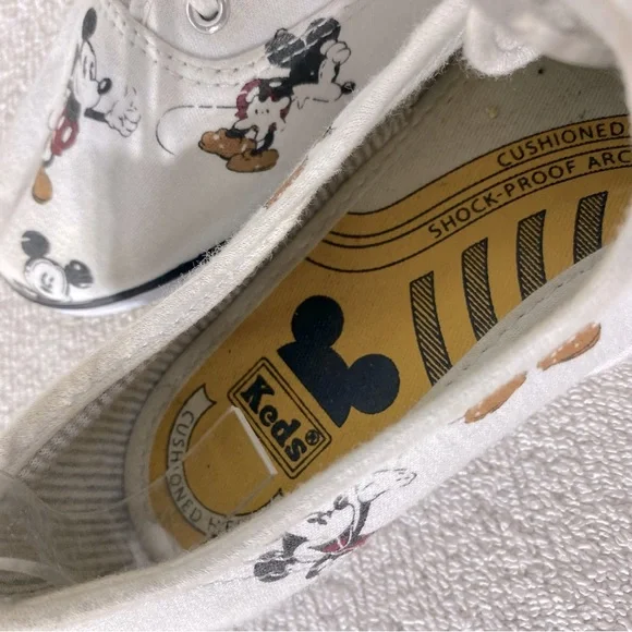 Keds Disney Mickey Mouse Print Lace Up Sneakers 5 - Picture 6 of 12